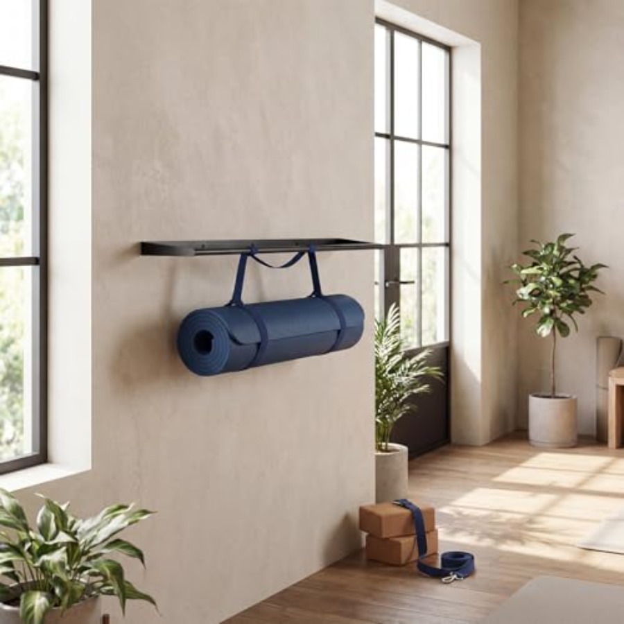 49 x 7 x 2 Yoga Mat Holder Han - Yoga Fitness Class recensione e prezzo